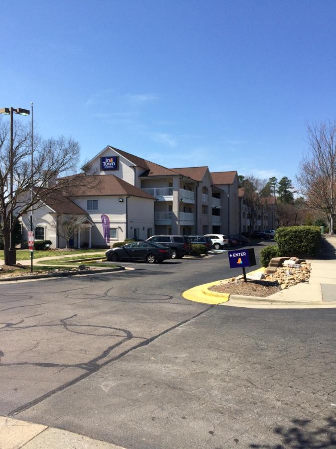 Intown Suites Extended Stay Raleigh Nc- Capital Blvd Exterior foto